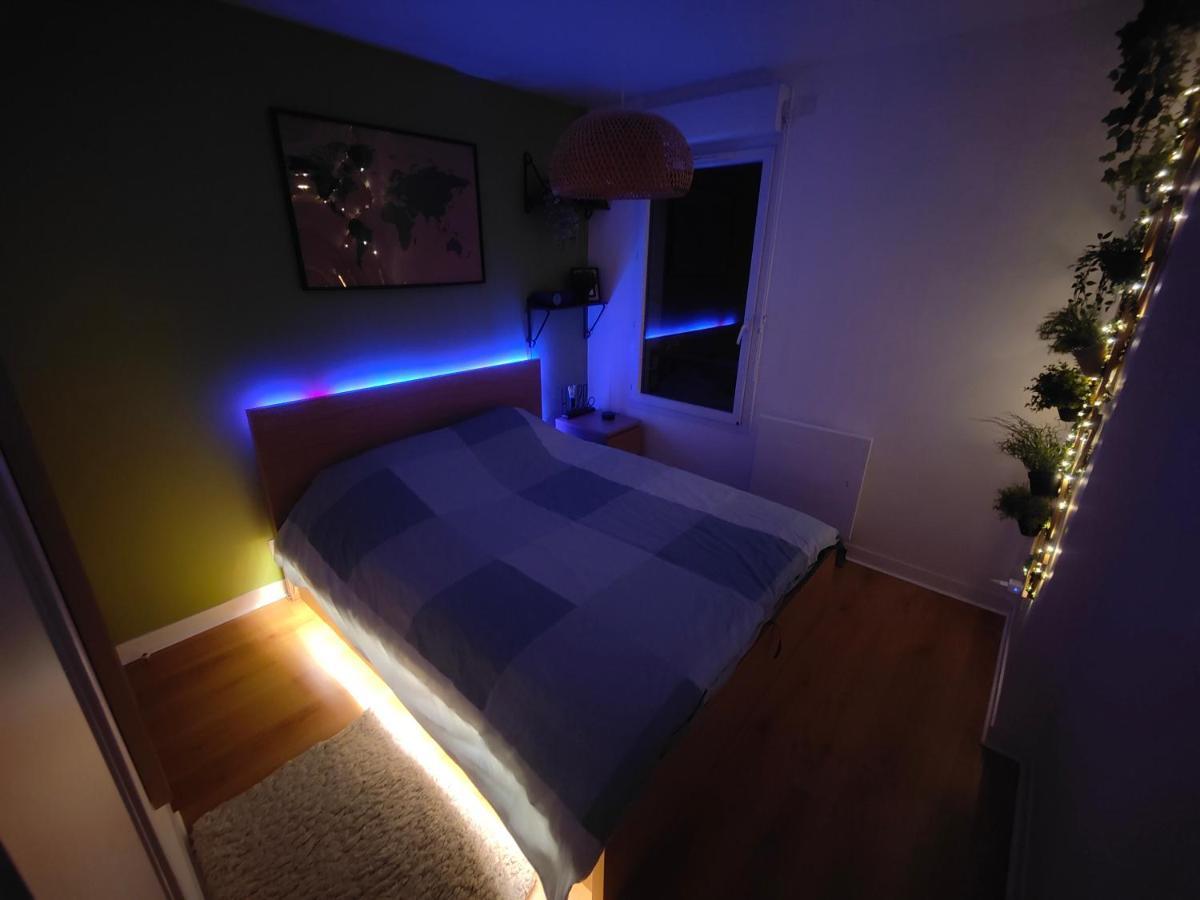 Appartement Centre Avec Balcon Parking Prive Orléans Kültér fotó